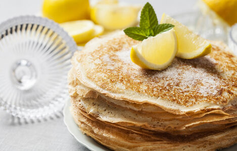 English-style,Pancakes,With,Lemon,And,Sugar,,Traditional,For,Shrove,Tuesday